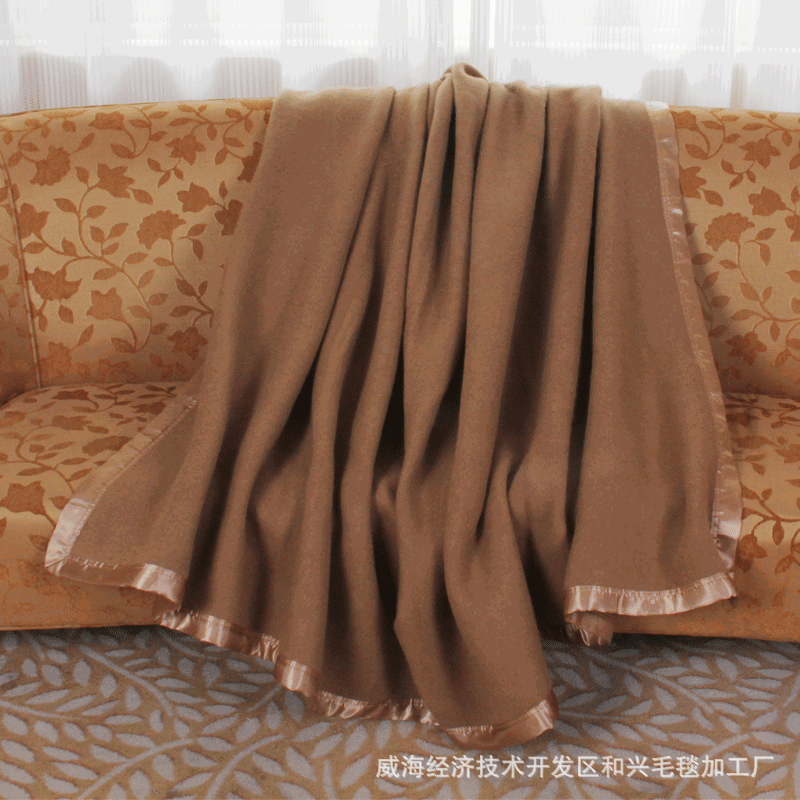 駝色腈綸化纖毛毯 純色空調午睡毛毯子 包邊蓋腿毯廠傢批發可定製批發・進口・工廠・代買・代購