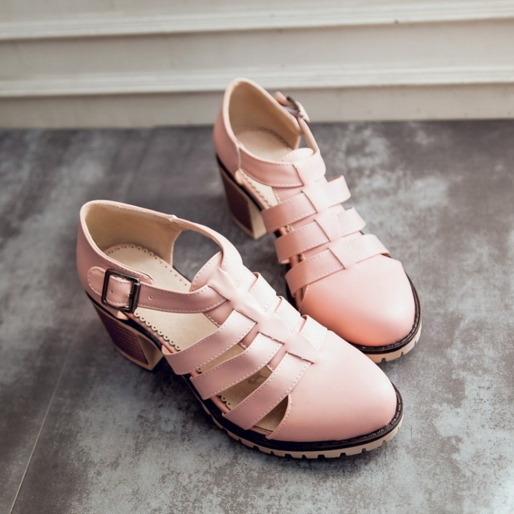 2016夏天新款粉色復古羅馬包頭涼鞋女夏中跟鏤空粗跟鞋子一件代發工廠,批發,進口,代購