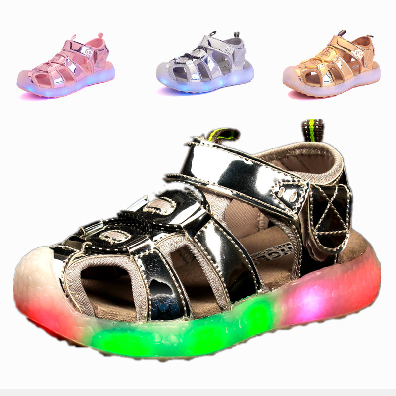 夏季新款兒童燈鞋 USB充電發光鞋 外貿兒童沙灘拖鞋 亮麵透氣燈鞋工廠,批發,進口,代購