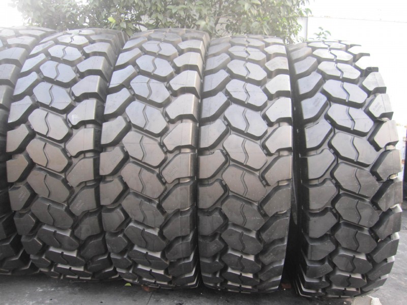 廠傢正品直銷 215/75R17.5全鋼載重子午線卡車胎 貨車胎 客車胎批發・進口・工廠・代買・代購