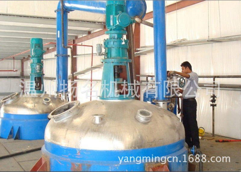 廠傢生產加工100L-3000L盤管加熱反應釜 不銹鋼電加熱工廠,批發,進口,代購