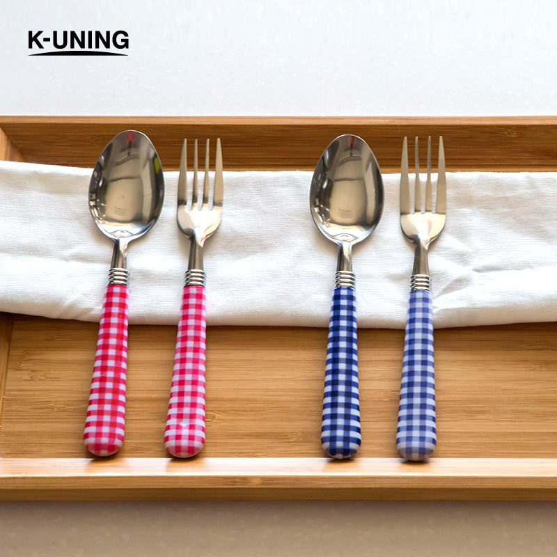 【Kitchen Unique】日本zakka小清新藍粉色可愛格子西餐勺子叉子批發・進口・工廠・代買・代購