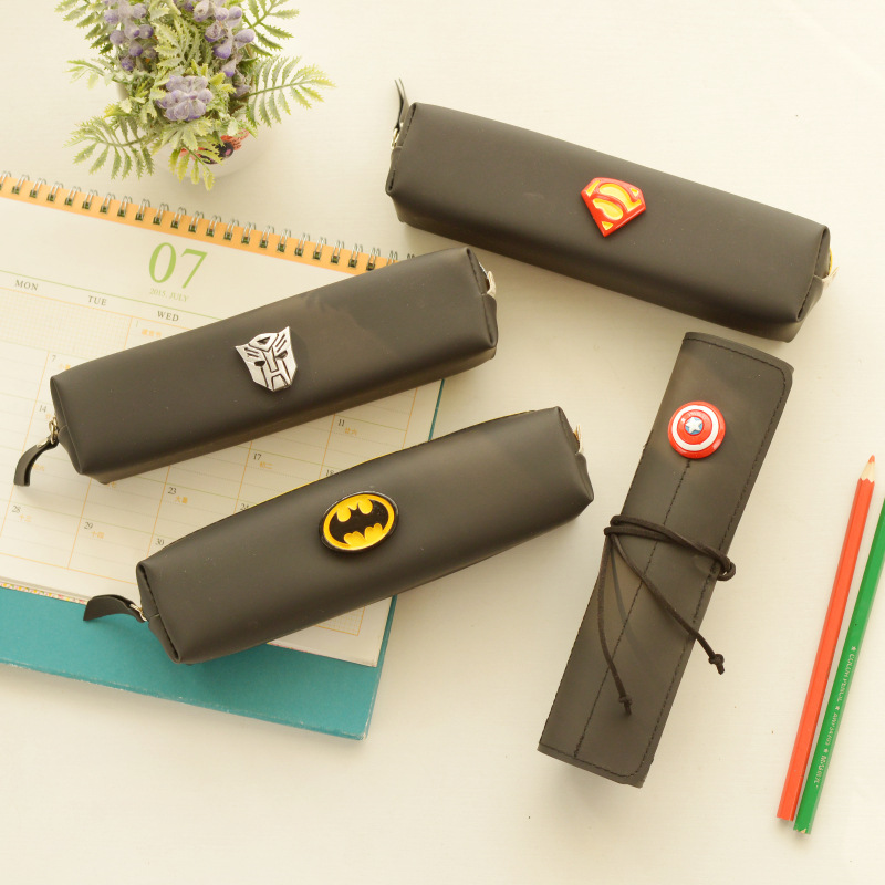 韓國文具皮質筆袋學院男女款黑色筆盒學生鉛筆袋簡約超級英雄筆袋批發・進口・工廠・代買・代購