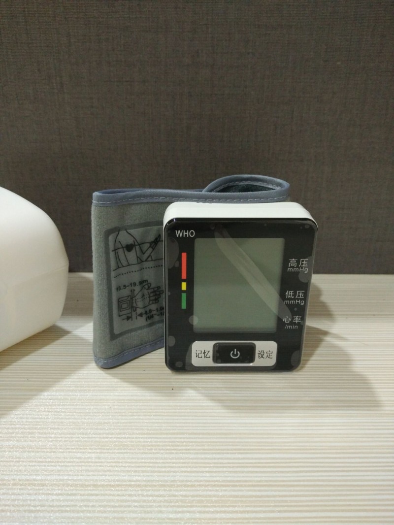 好來星電子血壓計傢用手腕式全自動智能語音高血壓機器測量計批發批發・進口・工廠・代買・代購